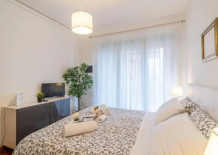 Charme In Porta Palio - Center * فيرونا